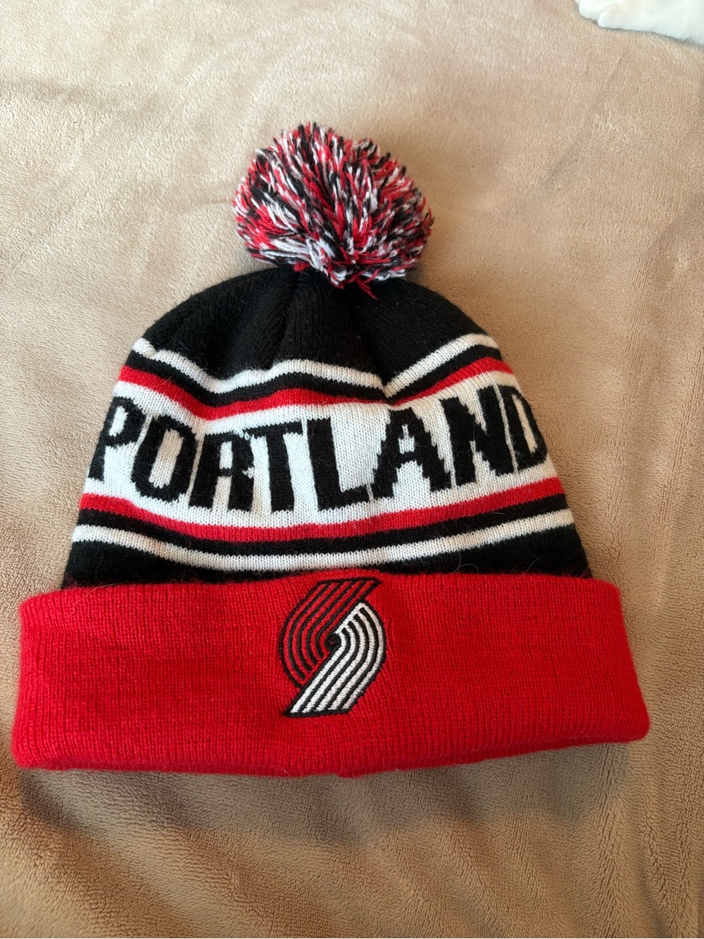NBA Portland Blended Pom Beanie - Black, Red, White